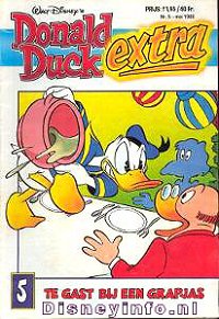 Front cover: Donald Duck Extra - 1988 - 05 - Te Gast Bij Een Grapjas